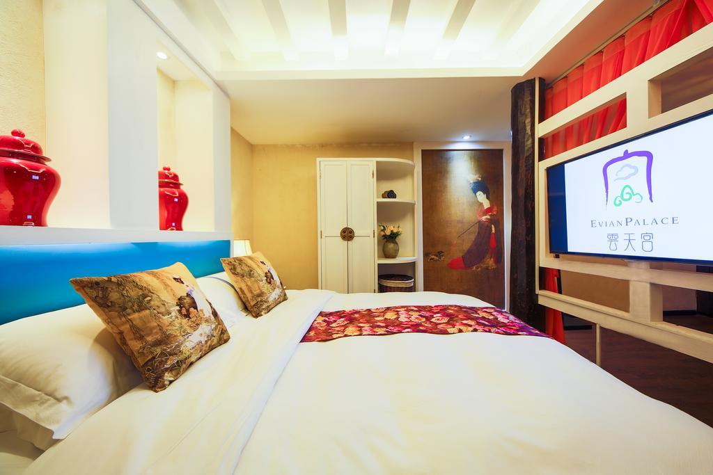 Lijiang Yuntian Palace Hotel Oda fotoğraf