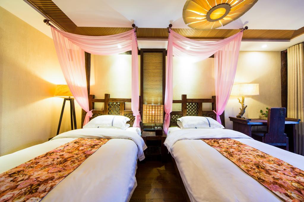 Lijiang Yuntian Palace Hotel Oda fotoğraf